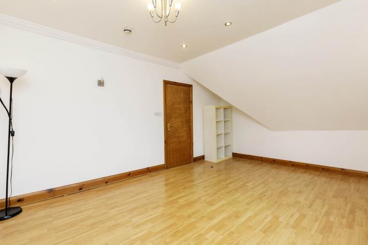 Modern Apartment Heathfield Park, Willesden Green